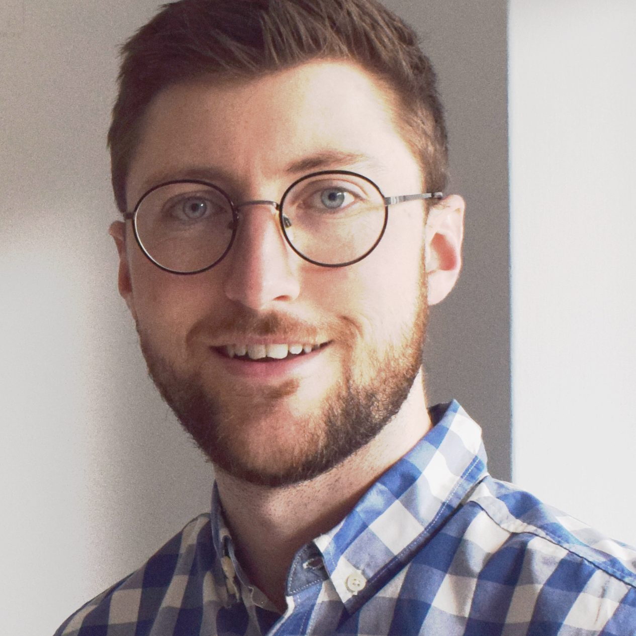 Simon Arnott